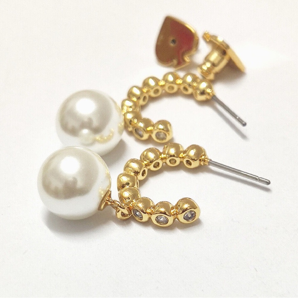 KATE SPADE • Gold Modern Pearls Huggies Hoop‎ Earrings NWT